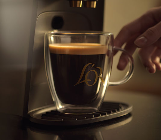 Flavorful Crema Tops Every Brew for a Luxurious Sipping Experience 